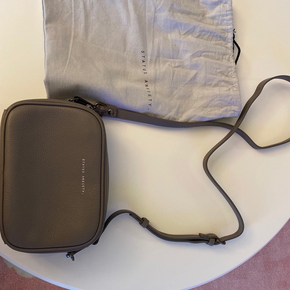 Status anxiety Plunder crossbody - Picture 7 of 8